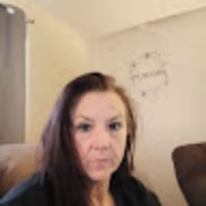 Meet your Posher, Joni